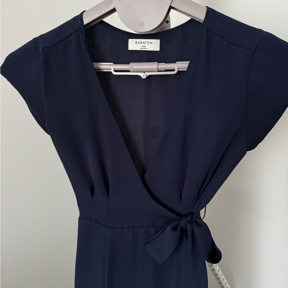 ARITZIA - Babaton Lexia Dress - Maxi V-neck Wrap Dress - Picture 7 of 13